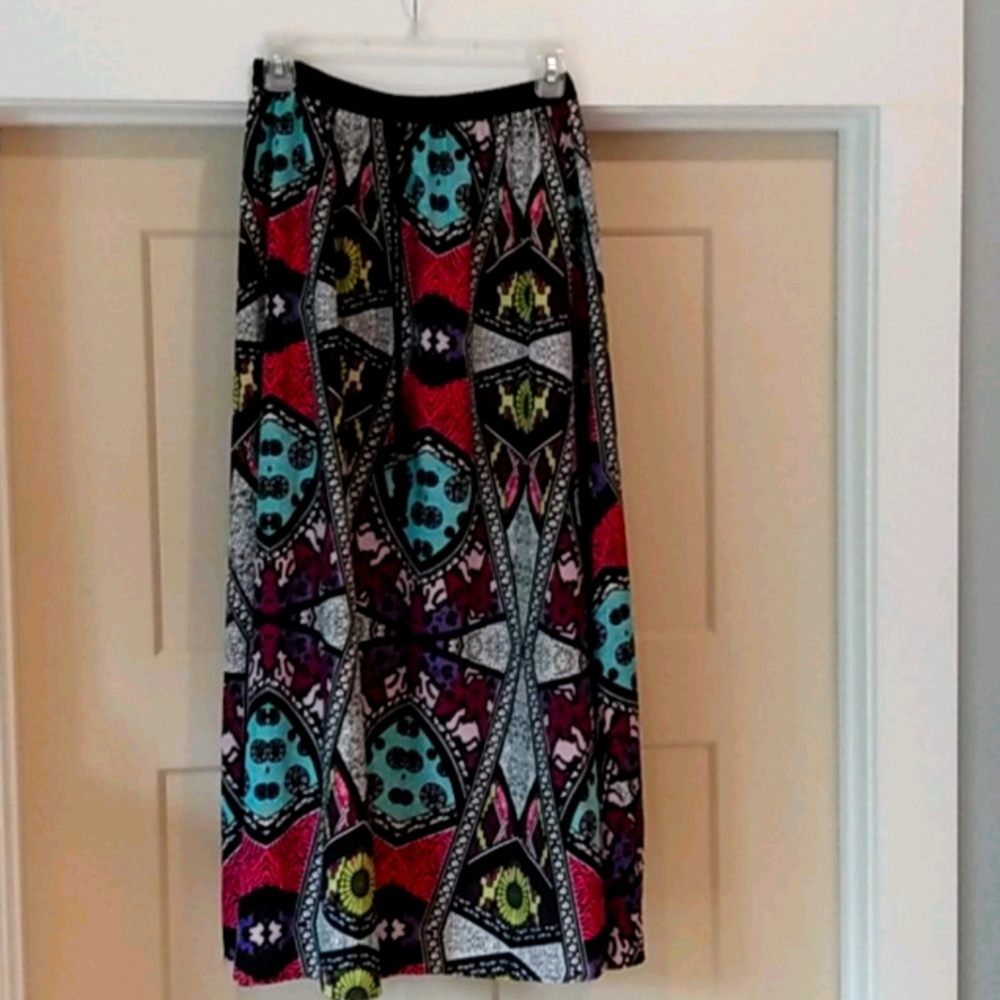 Bobbie Brooks Funky print skirt